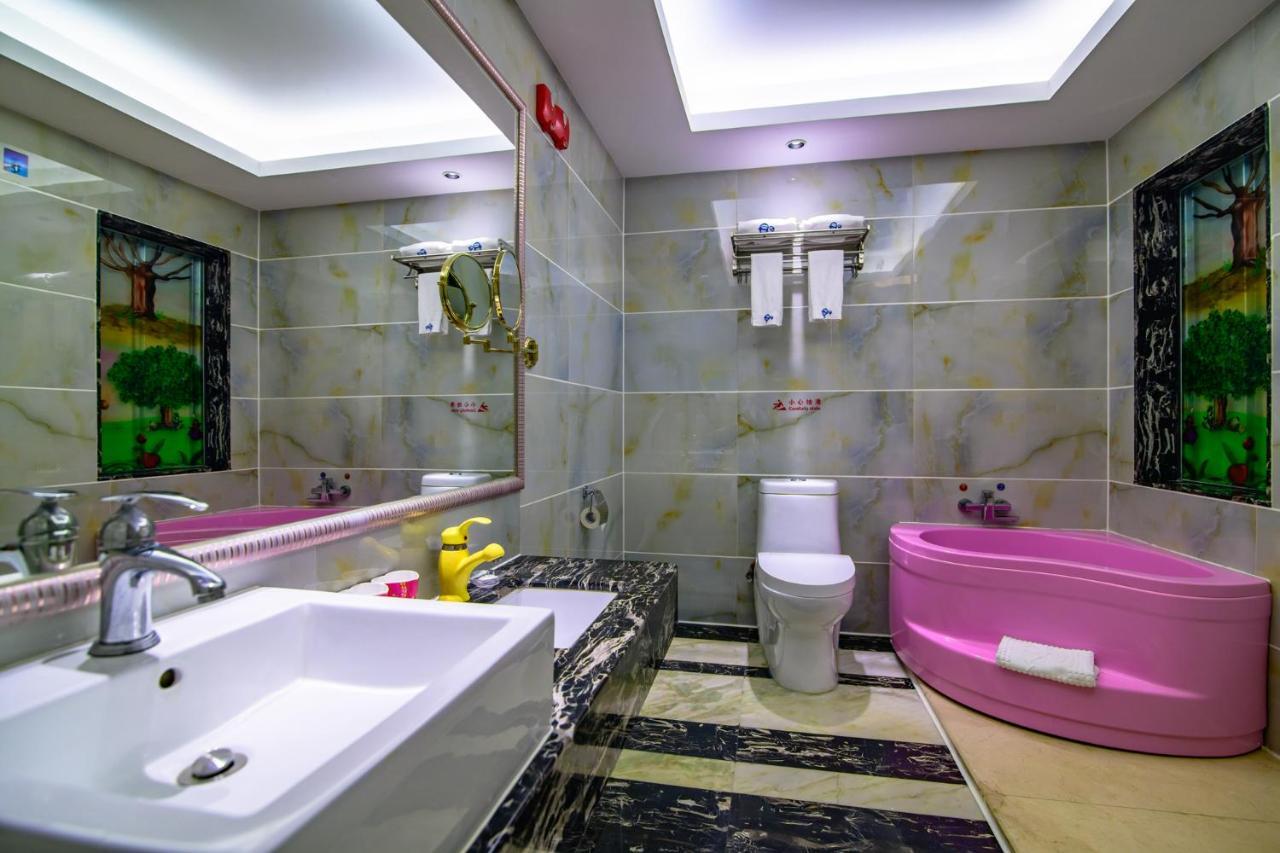 Ramada Encore By Wyndham Guangzhou Panyu Esterno foto